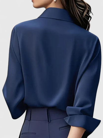 Caoimhe | Women's Classic Lightweight Blouse