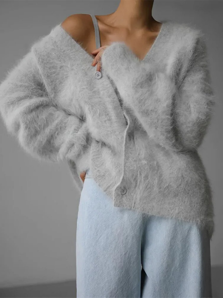 Scottie | Women’s V-Neck Oversized Cardigan