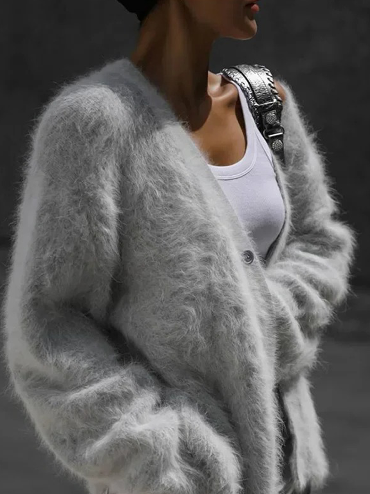 Scottie | Women’s V-Neck Oversized Cardigan