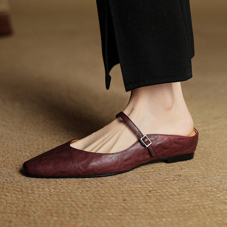 Elara | Women Classic Closed Toe Slip-On Clogs