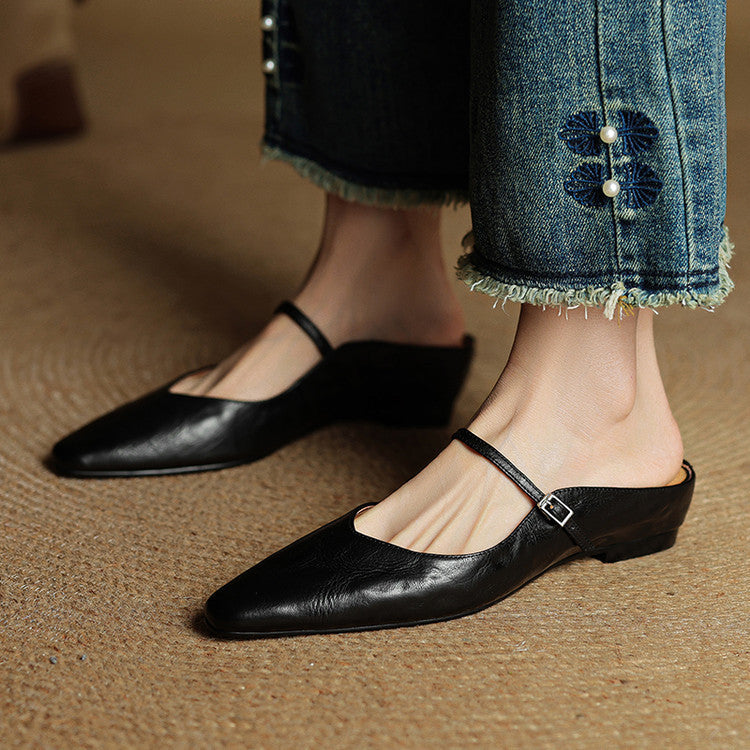 Elara | Women Classic Closed Toe Slip-On Clogs