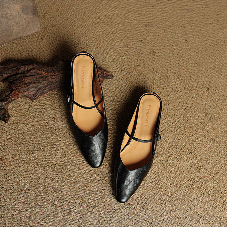 Elara | Women Classic Closed Toe Slip-On Clogs