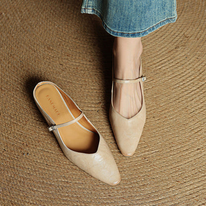 Elara | Women Classic Closed Toe Slip-On Clogs