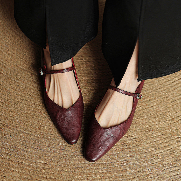 Elara | Women Classic Closed Toe Slip-On Clogs