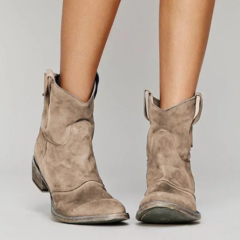 Hadley | Women’s Elegant Rounded Toe Cowboy Boots