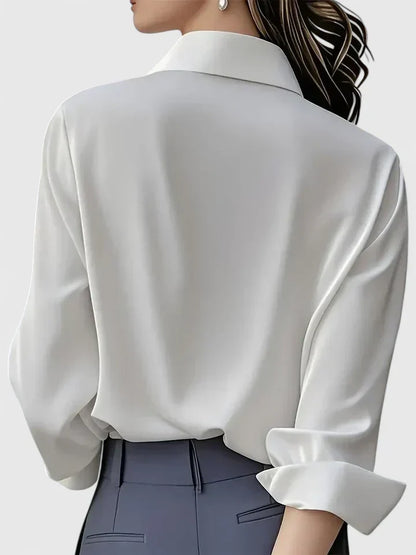 Caoimhe | Women's Classic Lightweight Blouse